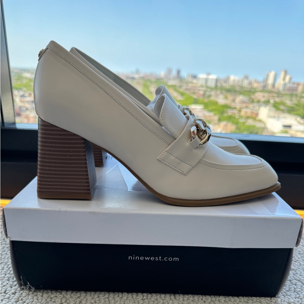 Nine West Ivory White Heeled Loader - NIB